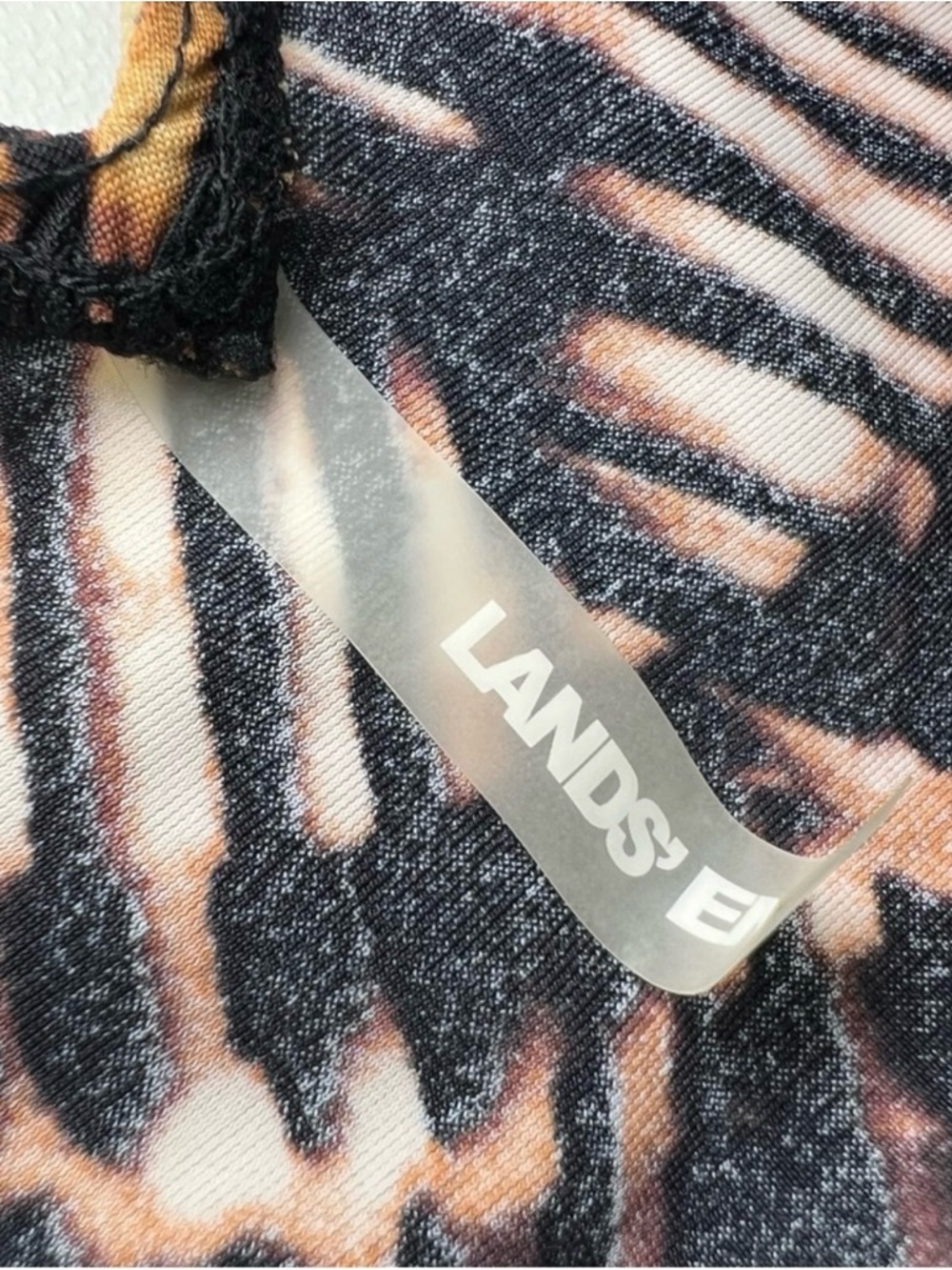 Lands End one piece swimsuit size 14 - Picture 3 of 5